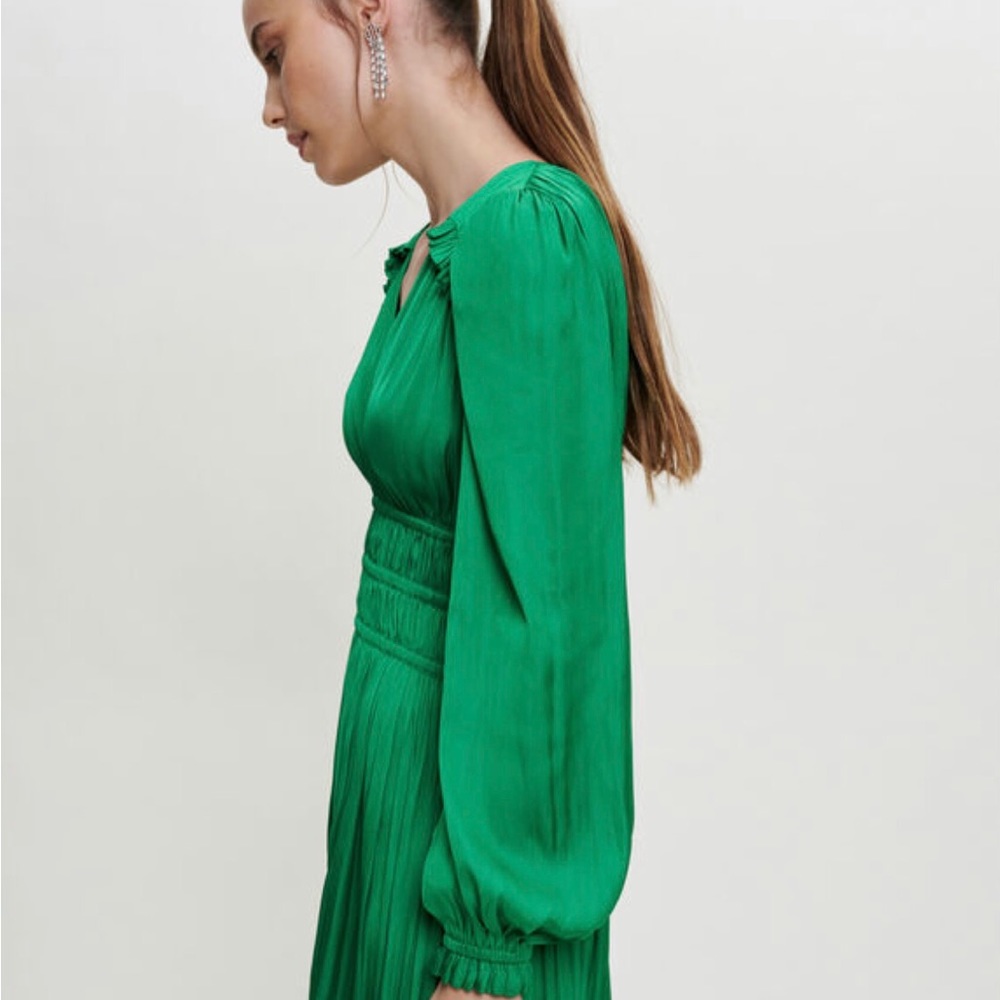 FLOWING SATIN DRESS Size 38